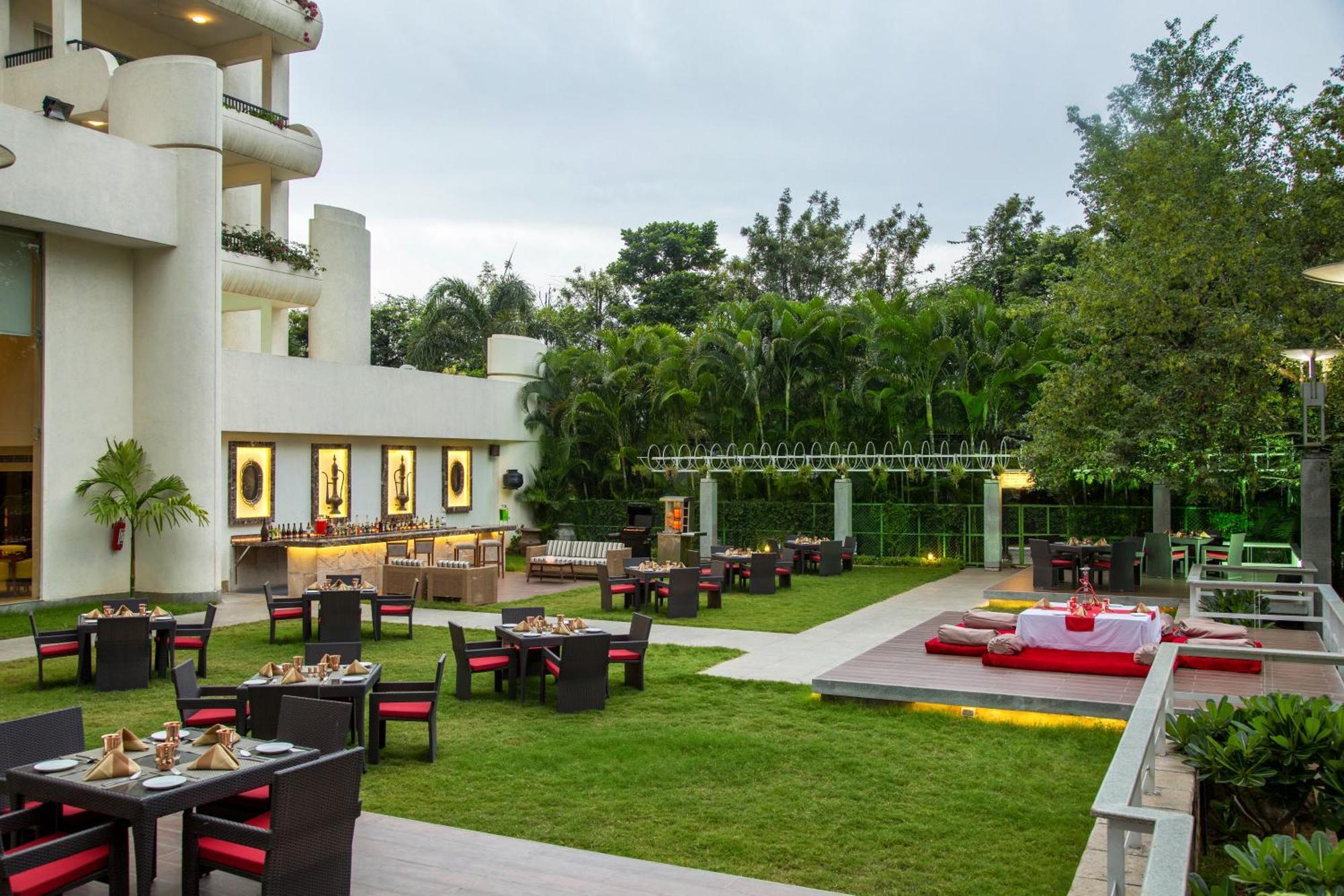 Ellaa Hotel Gachibowli Haidarábád Kültér fotó